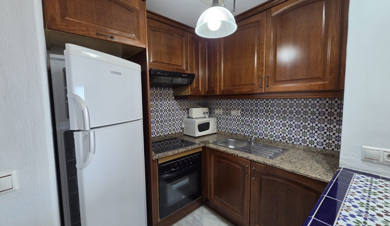 20251001_122055_copy_1600x1200