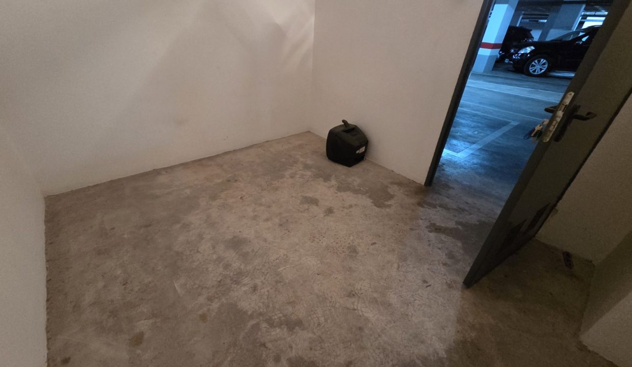 20251001_123054_copy_1600x1200